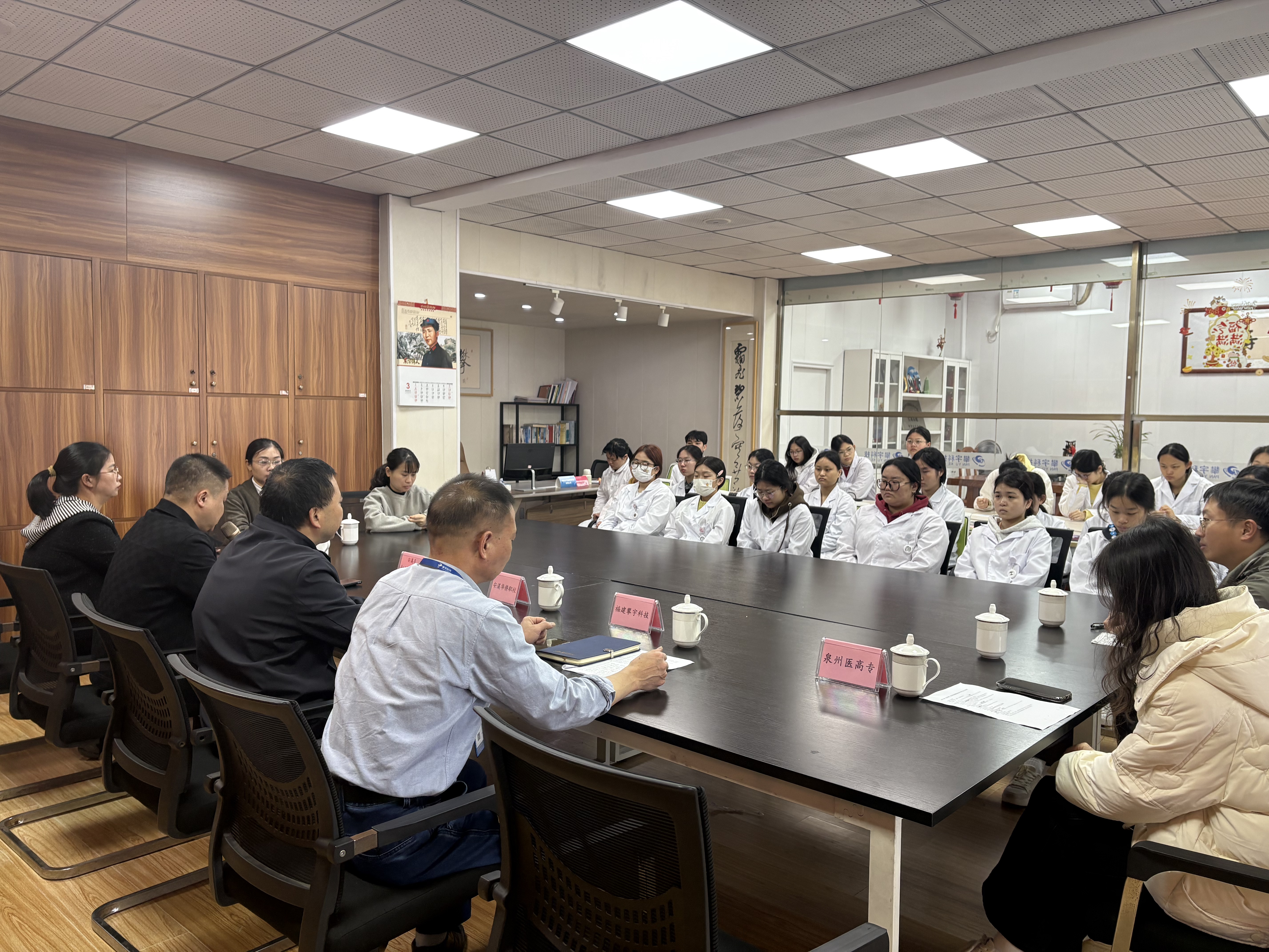 医校企三方聚力，技能筑梦向未来｜攀宇（宇拓）科技携手安溪华侨职校举办2026届高职分类考试（医药类）专业技能培训班开班仪式(图11)