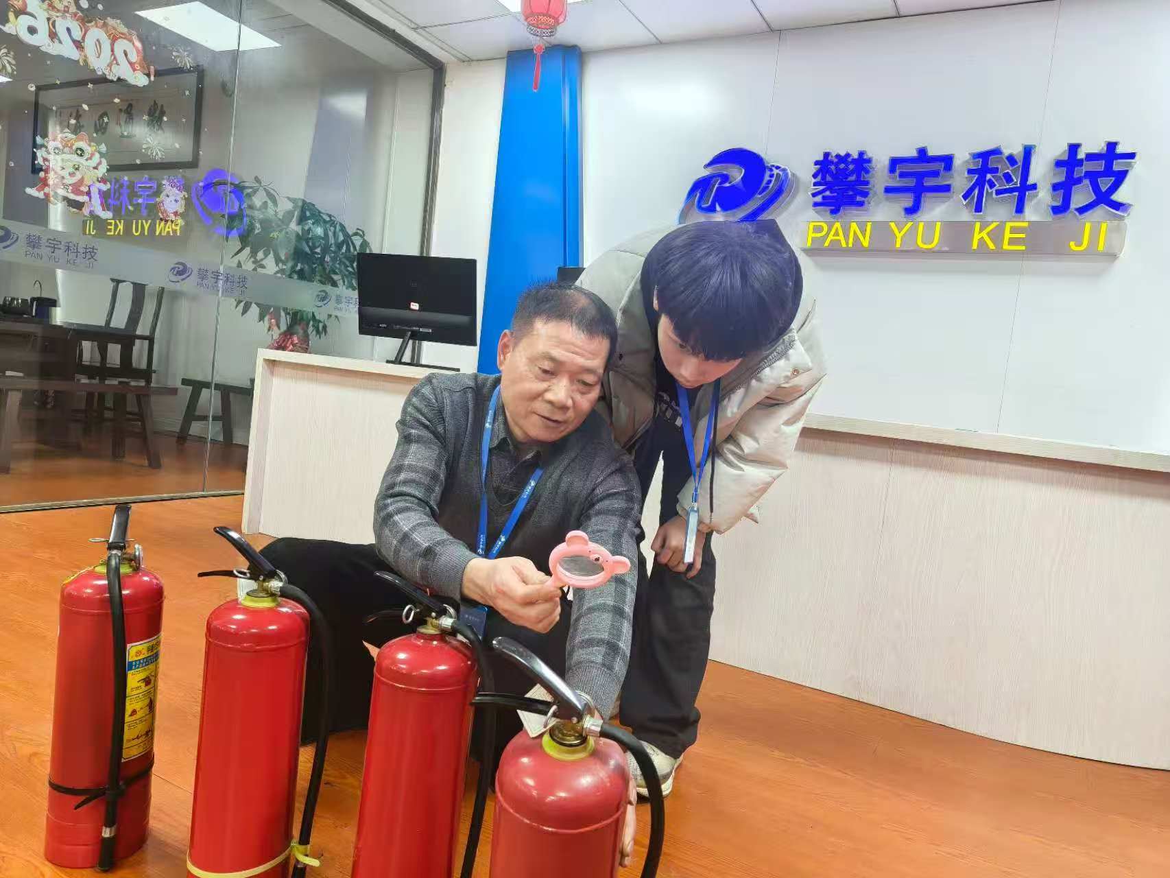 攀宇（宇拓）科技｜我司在安溪华侨职校人才培养基地开展消防安全实操演练(图22)