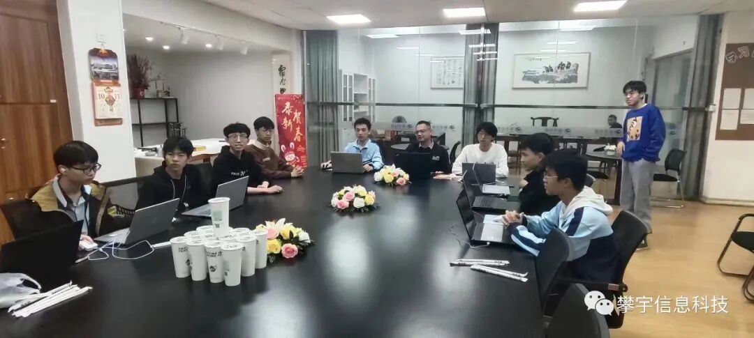 攀家学院|马来西亚安溪会馆联合会副会长李强、秘书长张谦裕一行莅临公司人才培养基地考察交流(图8) 攀家学院|马来西亚安溪会馆联合会副会长李强、秘书长张谦裕一行莅临公司人才培养基地考察交流(图8)